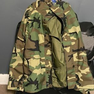Camo Adjustable Trenchcoat